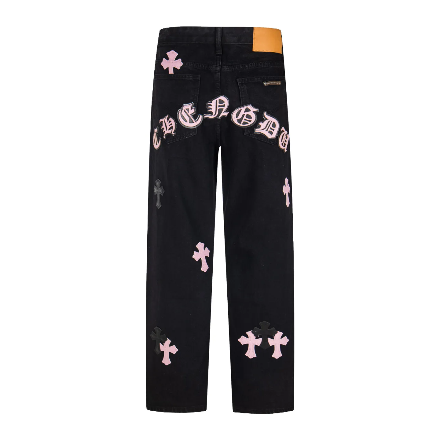 P260 Chrome Hearts Black Pants Sanskrit Black Pink Multi-Leather Jeans CH jeans need to be washed after the finished product is disassembled and then hand-stitched with sheepskin cross leather and then spliced ​​together to complete. The whole piece has too many craftsmanship to explain, patchwork cross flower embellishment, high-waisted washed jeans! ! Absolutely high-end luxury products, god-level single products and super popular products, made with top heavy industry, a must-see magic weapon. Customized hardware. The fabric is thick and soft after washing. It has good breathability. Customized small leather label. Unique design. The details are simple and elegant, and the workmanship is exquisite. The entire trousers are neatly routed and the details are in place! It’s so cool that both men and women can easily control the genderless trend! Style number: 1871# Color: black Size: 28 30 32 34